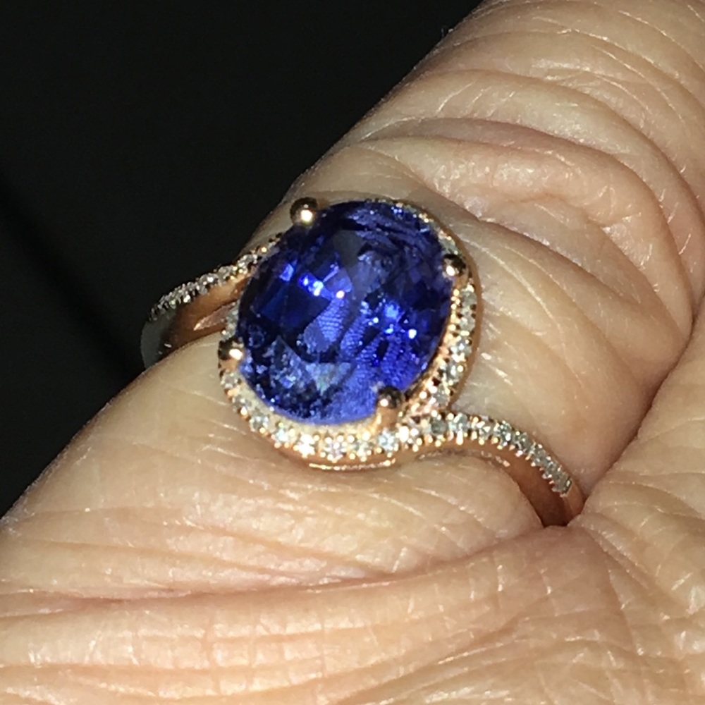 London Blue Topaz in 14K ring - Picture 5 of 5
